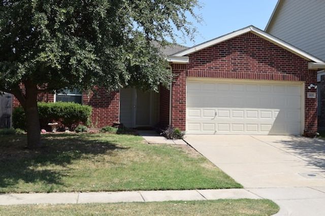 4105 Capstone Drive, Fort Worth, TX 76244