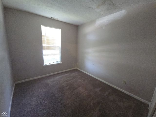 11377 Shady Hollow Lane, Indianapolis, IN 46229