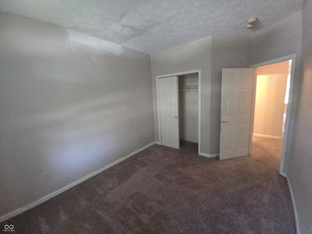 11377 Shady Hollow Lane, Indianapolis, IN 46229