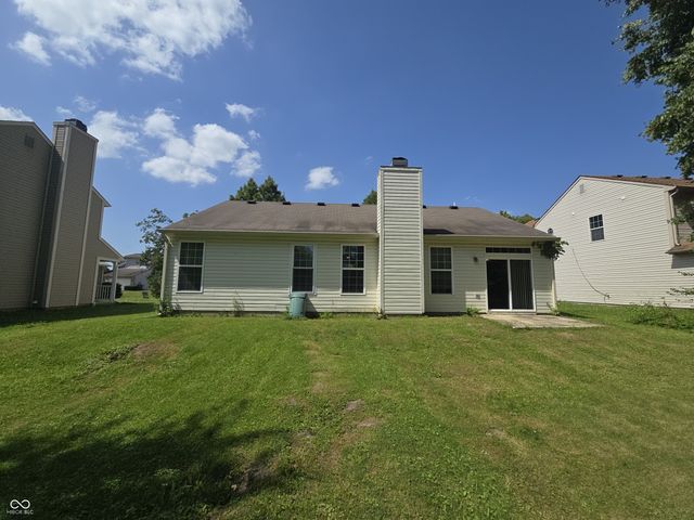 11377 Shady Hollow Lane, Indianapolis, IN 46229