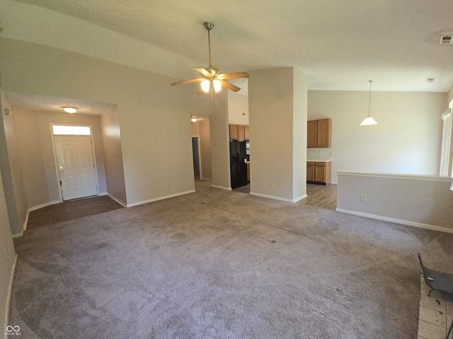 11377 Shady Hollow Lane, Indianapolis, IN 46229