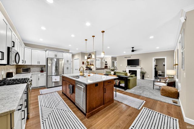2553 Timberstone Drive, Elkhart, IN 46514