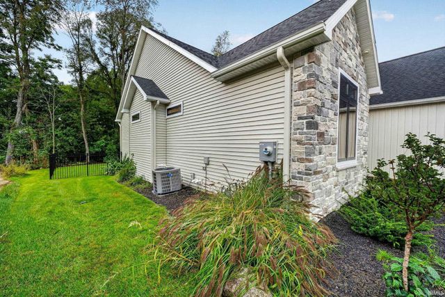 2553 Timberstone Drive, Elkhart, IN 46514