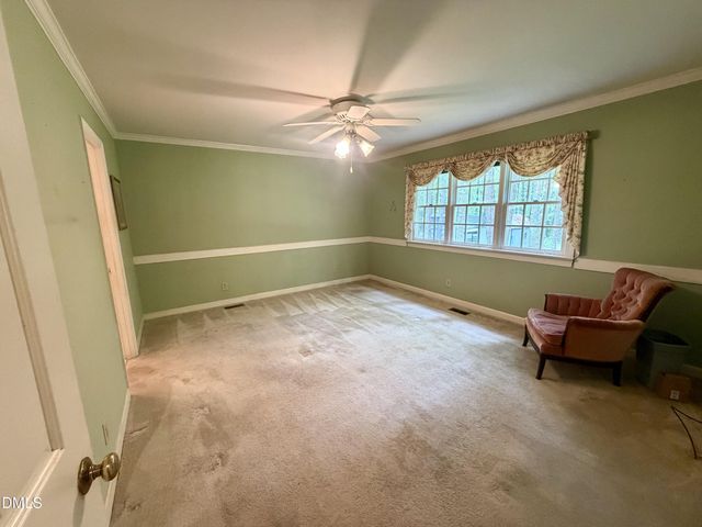 10608 Lake Place, Zebulon, NC 27597