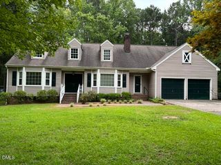 10608 Lake Place, Zebulon, NC 27597