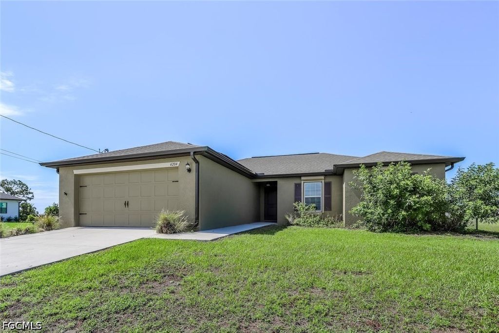 4204 NW 39th ST, Cape Coral, FL 33993