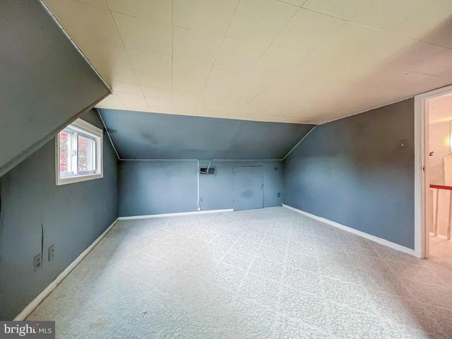 10 MAKEFIELD RD, Morrisville, PA 19067