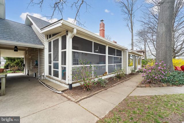 852 RIVERSIDE DR, Pasadena, MD 21122
