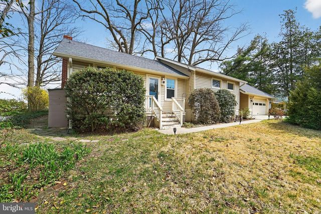 852 RIVERSIDE DR, Pasadena, MD 21122