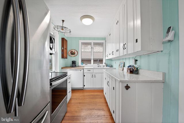 852 RIVERSIDE DR, Pasadena, MD 21122
