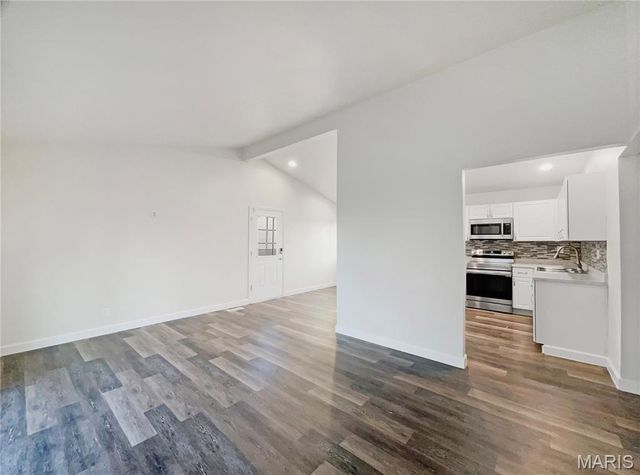 19 Deerpath Drive, St Peters, MO 63376