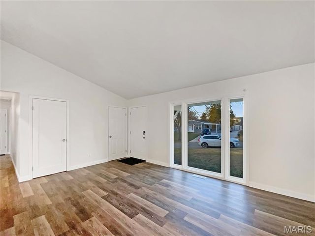 19 Deerpath Drive, St Peters, MO 63376