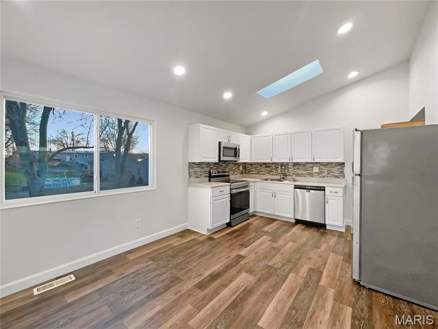 19 Deerpath Drive, St Peters, MO 63376