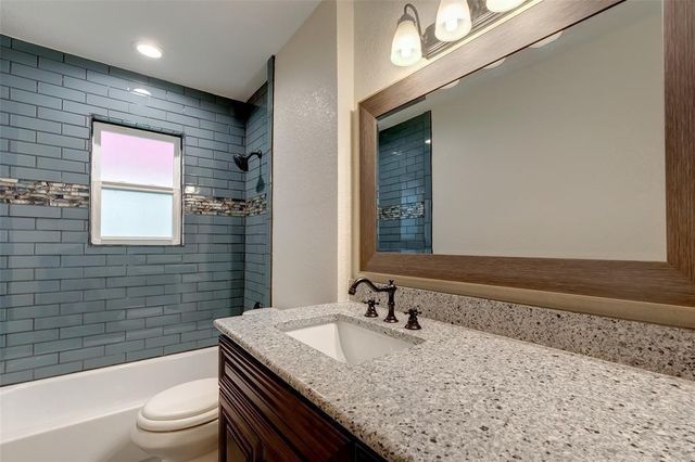 11911 24th Street, Santa Fe, TX 77510