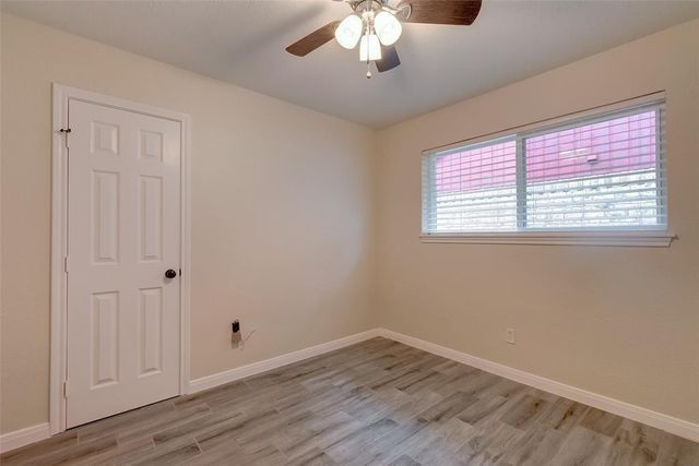 11911 24th Street, Santa Fe, TX 77510