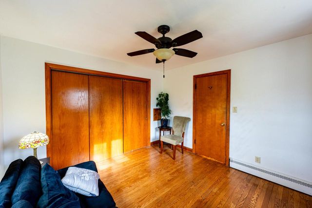 101 E Clovernook LANE, Glendale, WI 53217