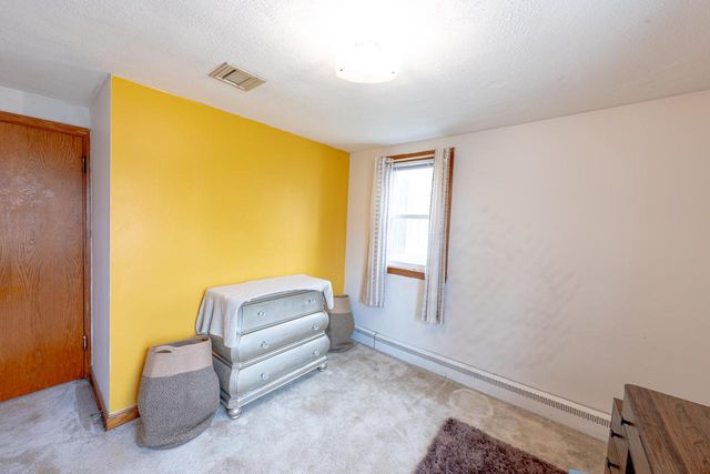 101 E Clovernook LANE, Glendale, WI 53217