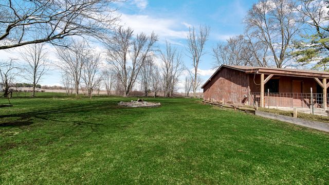 3050 E 139th Avenue, Crown Point, IN 46307