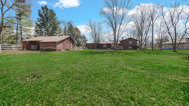 3050 E 139th Avenue, Crown Point, IN 46307