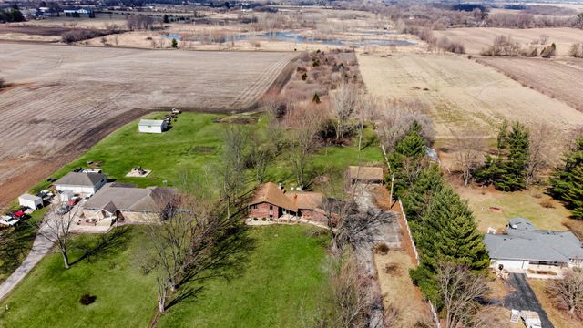 3050 E 139th Avenue, Crown Point, IN 46307