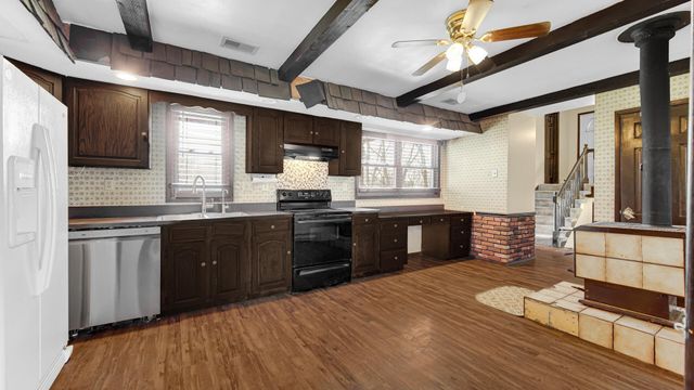 3050 E 139th Avenue, Crown Point, IN 46307