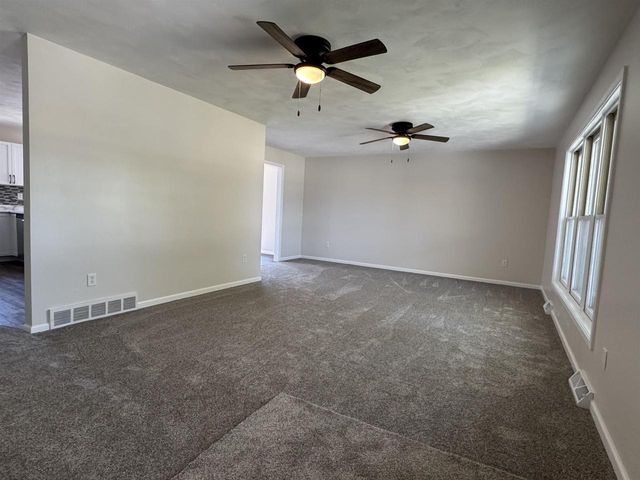 2259 Dupont Drive, Janesville, WI 53546