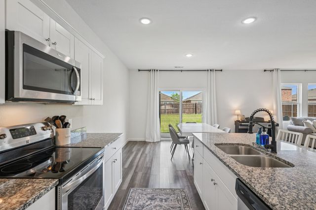 770 Yorkshire Drive, Lavon, TX 75166