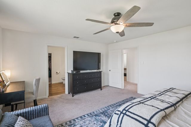 770 Yorkshire Drive, Lavon, TX 75166