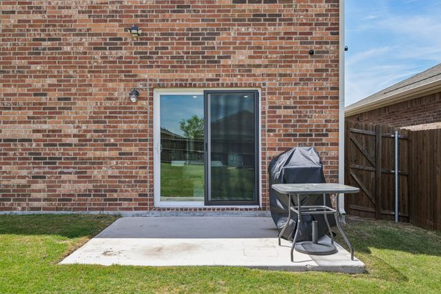 770 Yorkshire Drive, Lavon, TX 75166