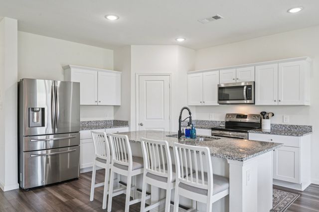 770 Yorkshire Drive, Lavon, TX 75166