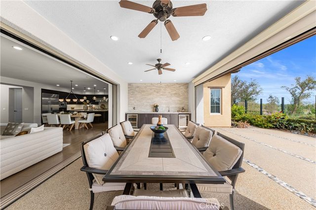 139 Sunset, Irvine, CA 92602