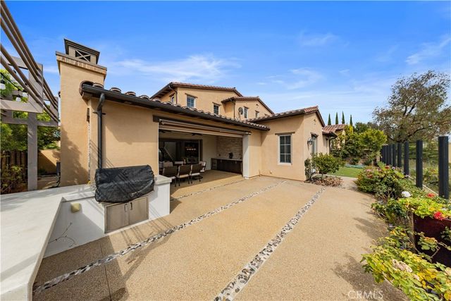 139 Sunset, Irvine, CA 92602