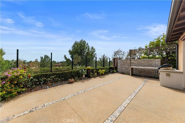 139 Sunset, Irvine, CA 92602