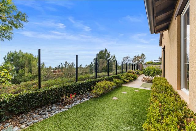 139 Sunset, Irvine, CA 92602