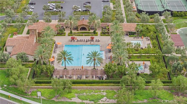 139 Sunset, Irvine, CA 92602