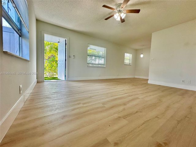 1109 NE 6th Ave 1, Fort Lauderdale, FL 33304