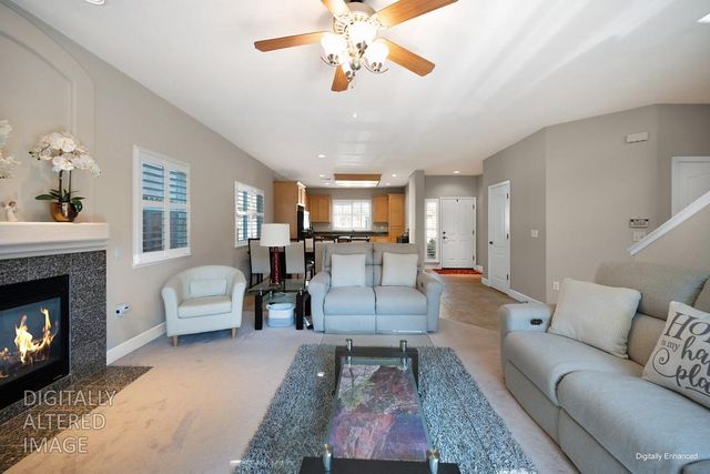 9 Waters Cove Ct, Sacramento, CA 95831