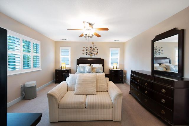 9 Waters Cove Ct, Sacramento, CA 95831