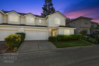 9 Waters Cove Ct, Sacramento, CA 95831