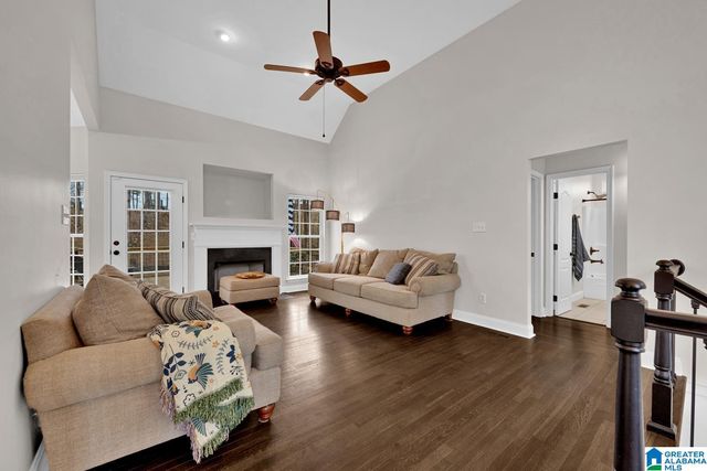 194 MAGNOLIA DRIVE, Warrior, AL 35180