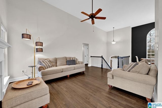 194 MAGNOLIA DRIVE, Warrior, AL 35180