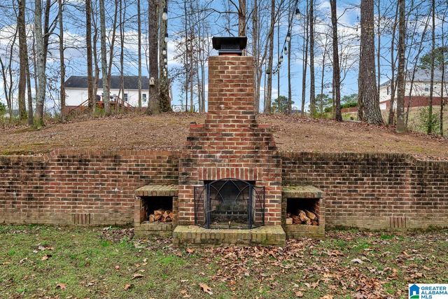 194 MAGNOLIA DRIVE, Warrior, AL 35180