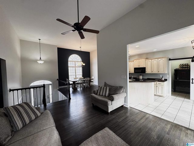 194 MAGNOLIA DRIVE, Warrior, AL 35180