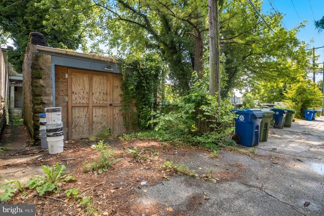 130 COLLINS AVE S, Baltimore, MD 21229