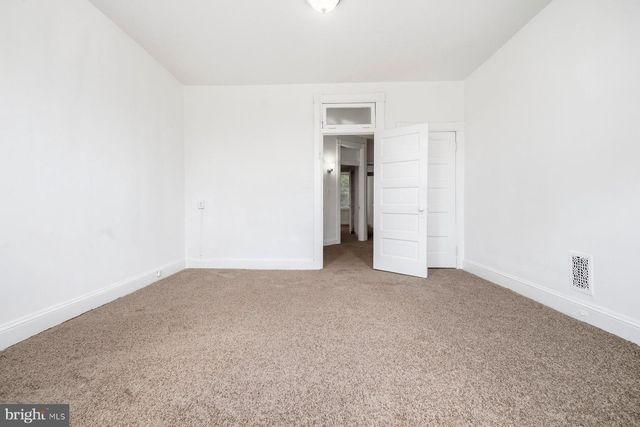 130 COLLINS AVE S, Baltimore, MD 21229