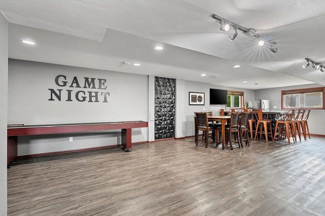 3182 PRIMROSE LANE, Green Bay, WI 54313