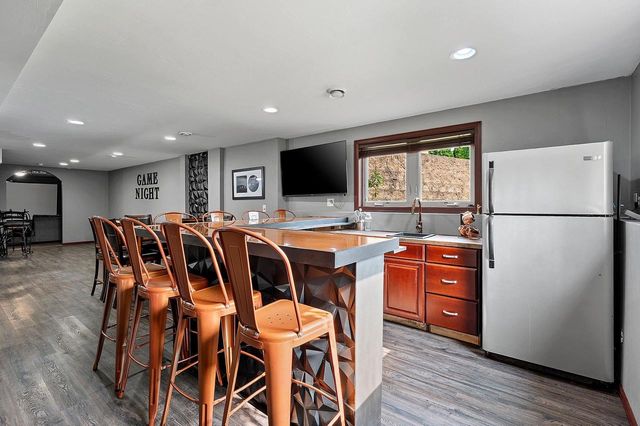 3182 PRIMROSE LANE, Green Bay, WI 54313