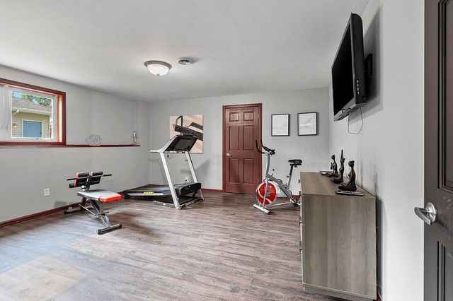 3182 PRIMROSE LANE, Green Bay, WI 54313