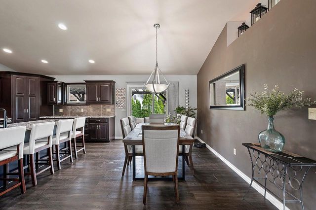 3182 PRIMROSE LANE, Green Bay, WI 54313