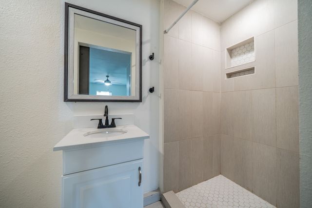 11528 Sinclair Avenue, Dallas, TX 75218